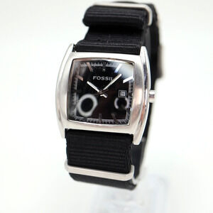 Fossil Watch 33mm Silver Tone Black Dial Nylon Canvas Strap JR8132 w New Battery